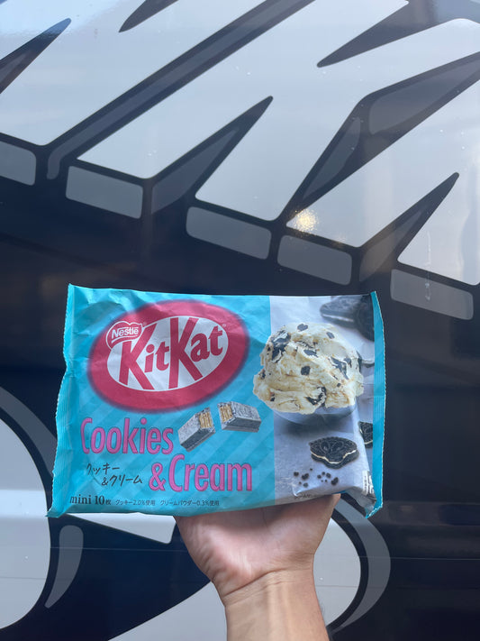 Kit Kat Cookies & Cream